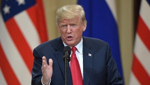 Дональд Тр.