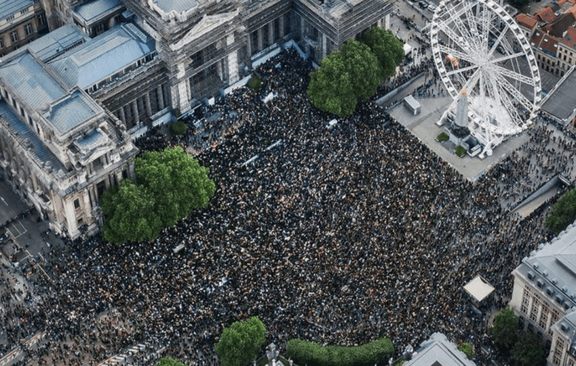 Брюссель 10 тыс.