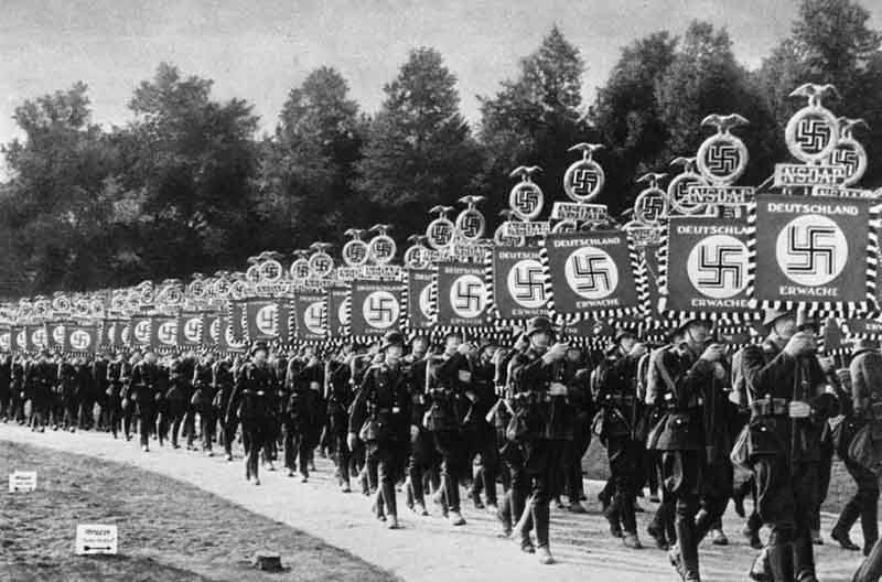 Otkuda-proizoshyol-fashizm