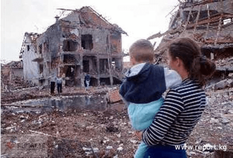 fotoalbom-prestupleniya-nato-1