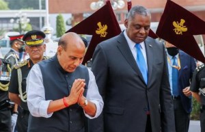 Ллойд Остин в Индии