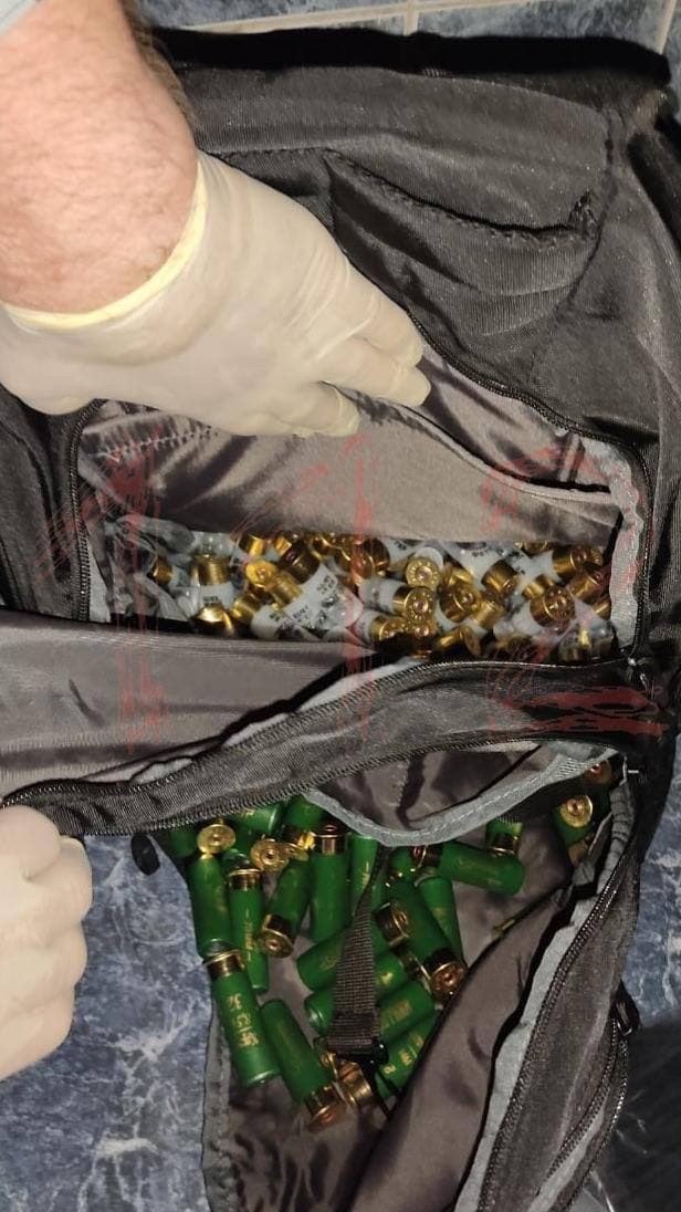 очень много патронов