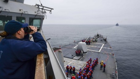 бегство эсминца США30.06.21