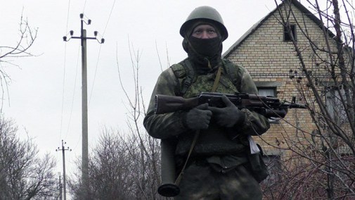Боец ДНР в Талаковке.