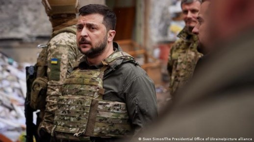 Зе-під час візиту на передову на Харківщині 29 травня