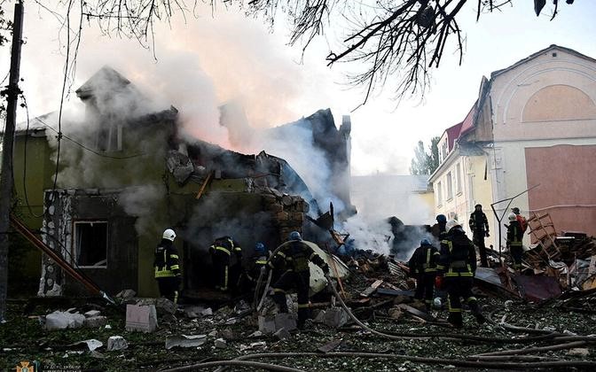 12 чел.пострадали в Николаеве из-за ракет.обстрела со стороны росс.войск
