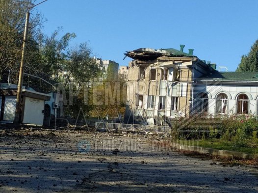 Бахмут,ж.д.12