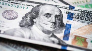 доллары от Японии