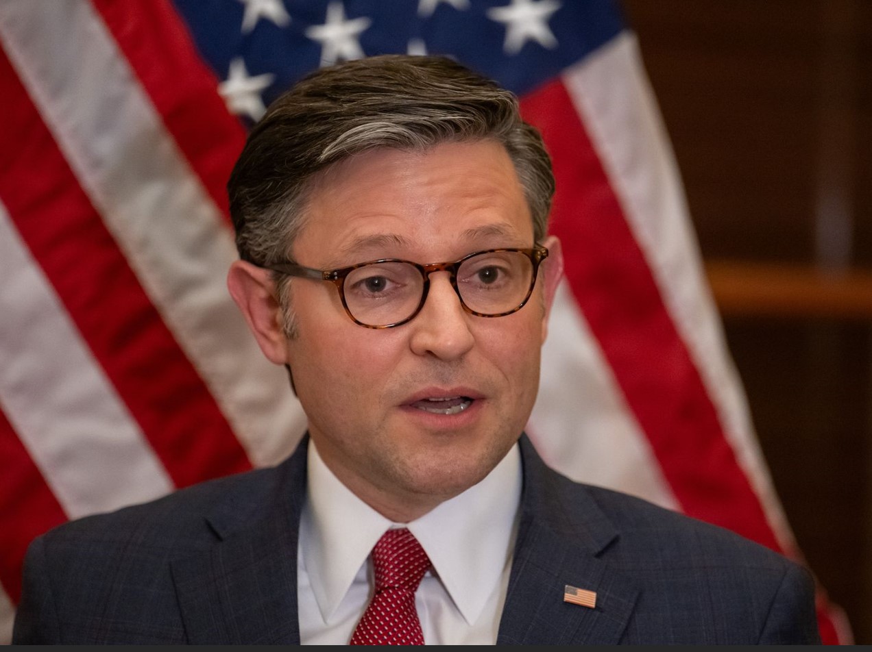 Майк Джонсон2