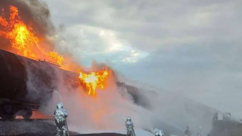 горят цистерны